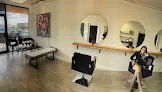 Negocio Om. Hair Salon